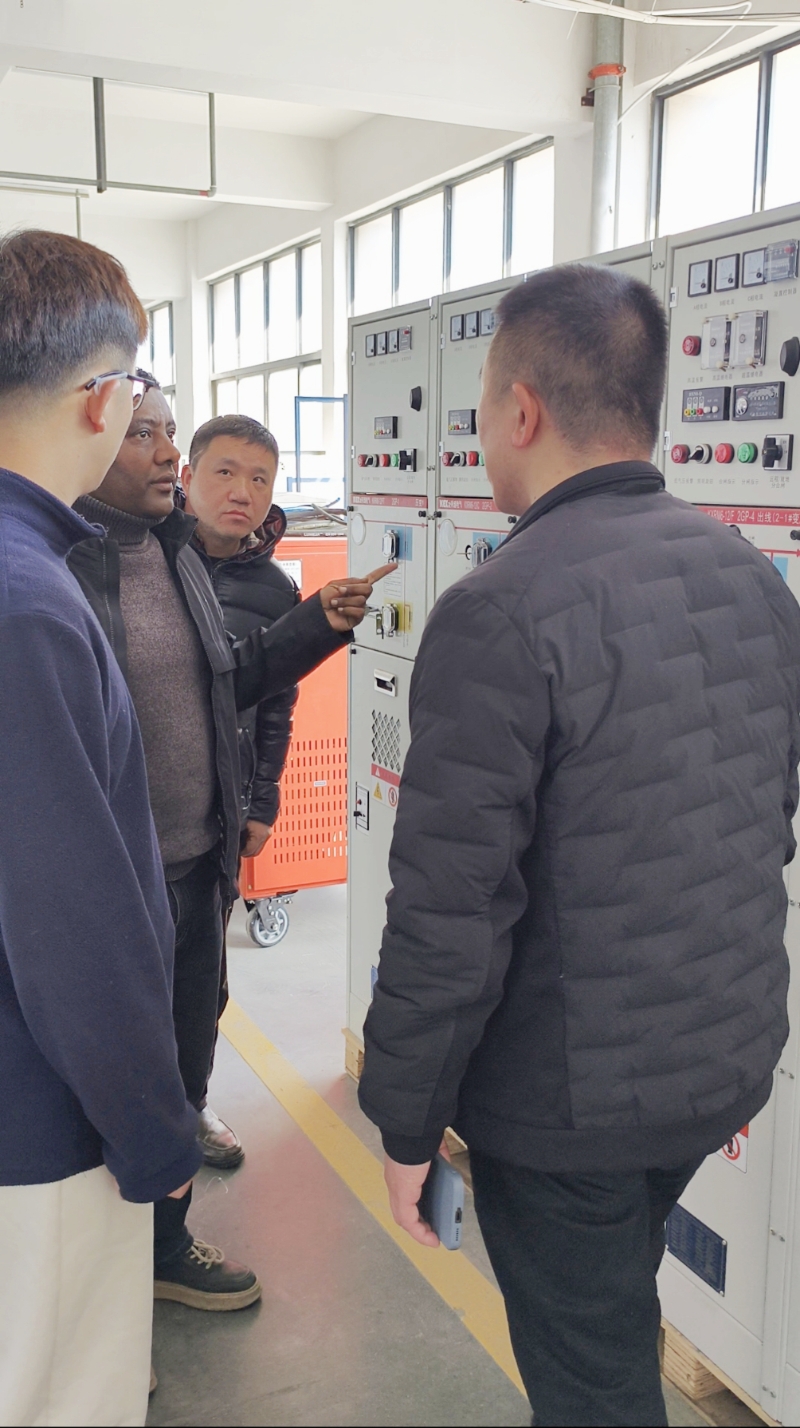 Binisita ng EEU Experts ang Kexun para sa 20 sets substations program