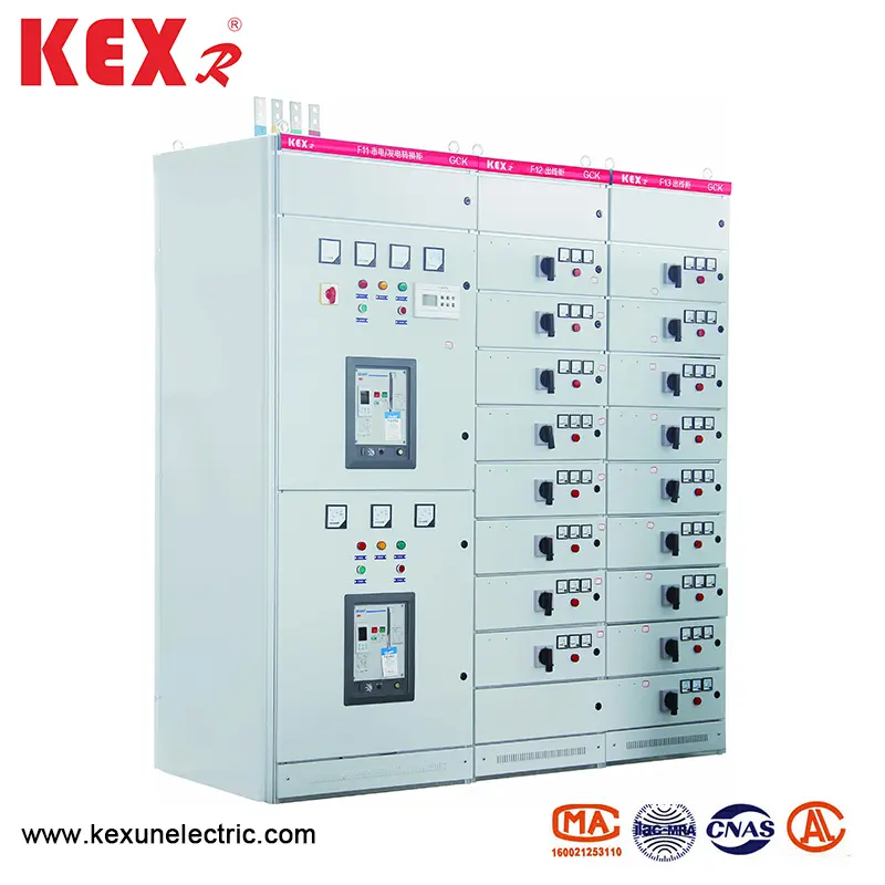 Mababang boltahe draw-out switchgear